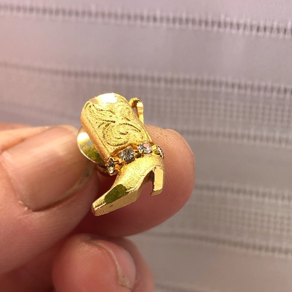 Vtg Rhinestone Cowboy Boot Shaped Pin - Picture 6 of 6
